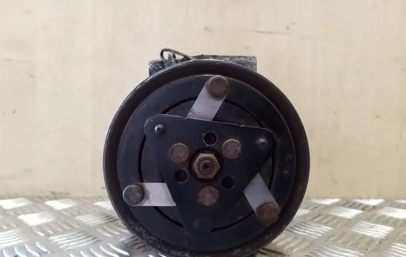 Volvo S40, V40 Air conditioning (A/C) compressor (pump) SD7H15 8200040681