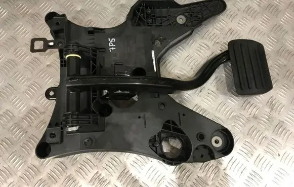 Porsche Cayenne (92A) Brake pedal 7P0723031AK