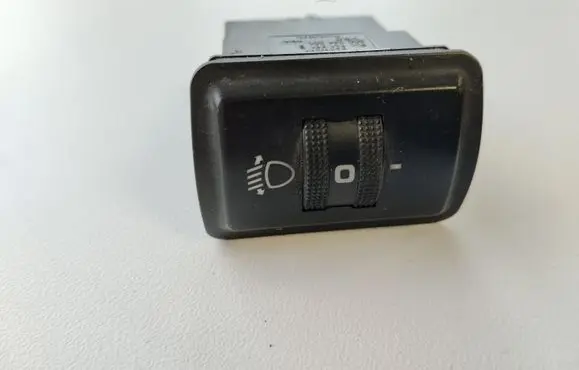 Audi A4 S4 B5 8D Headlight level height control switch 8D0941301B