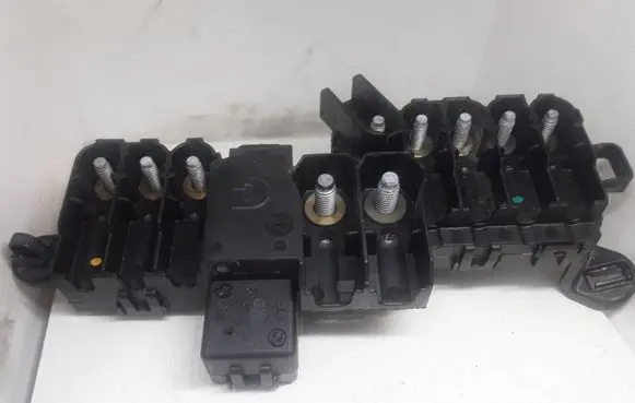 Mercedes-Benz S W221 Fuse module A2215402350
