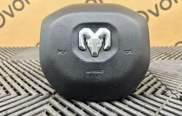Ram 1500 DT Steering wheel airbag P6BK151KLAE