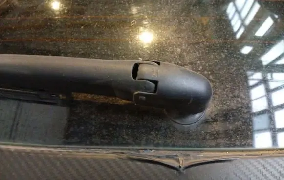 Rear window wiper motor