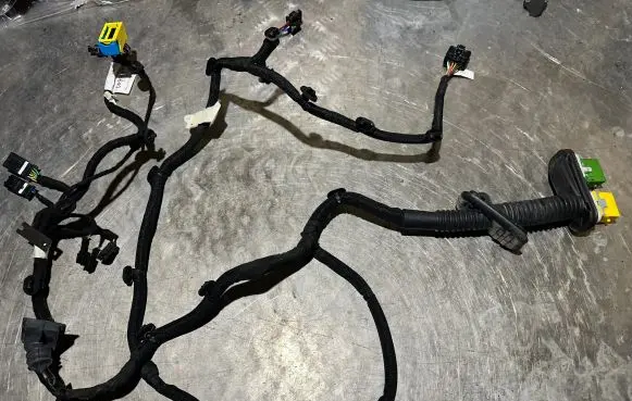 Citroen C4 III e-C4 Front door wiring loom 9840564080