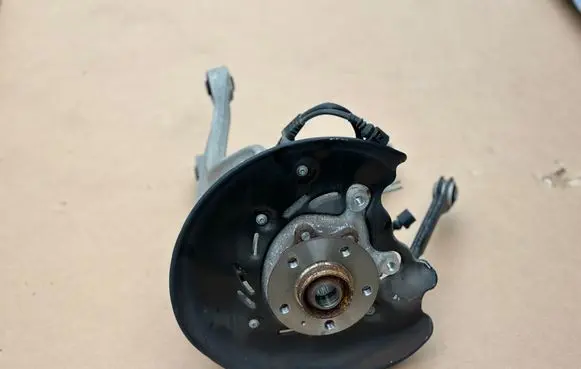 Audi A8 S8 D4 4H Rear wheel hub 4H0505432D 130415 17402421290