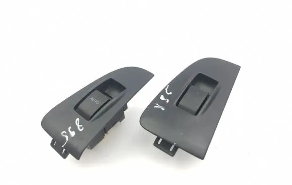 Toyota Avensis T250 Electric window control switch 7427105020 7423105140