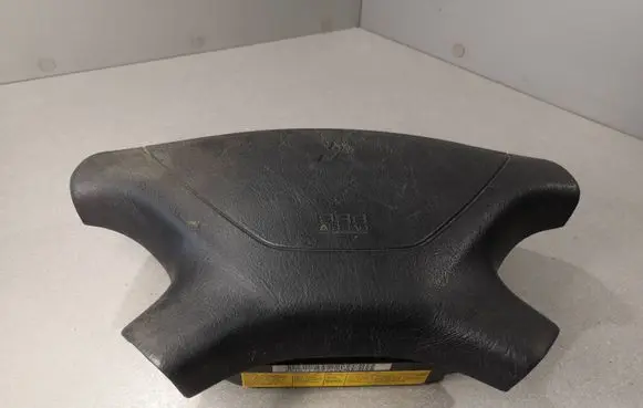 Mitsubishi Galant Steering wheel airbag