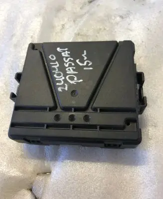 Volkswagen PASSAT B8 Gateway control module 5q0907530af