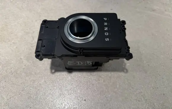 Jaguar XF X250 Gear selector HX7314C559AA-ED15 16011101