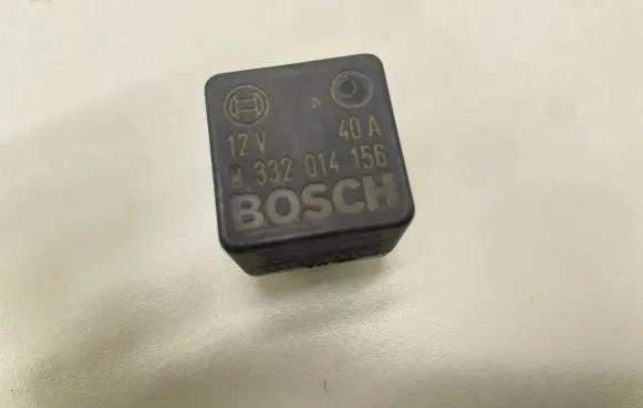Audi A6 S6 C5 4B Other relay 0332014156
