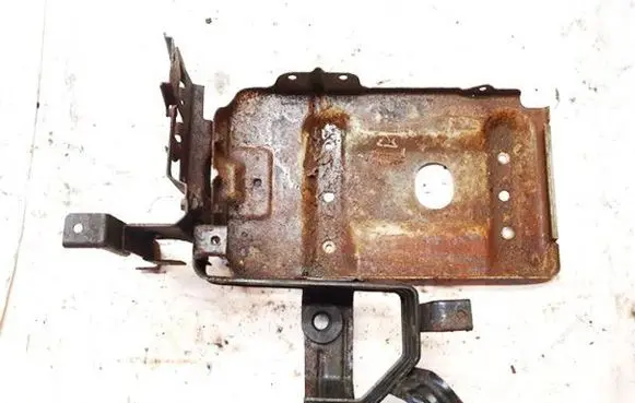 Suzuki Ignis Battery box tray 