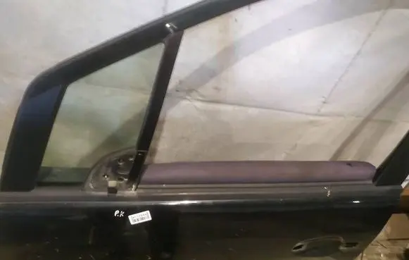 Mercedes-Benz A W168 Front door glass trim molding 