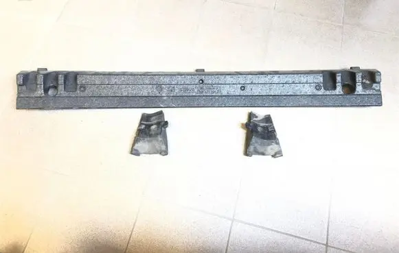 Mercedes-Benz S W220 Rear bumper foam support bar A2208850937