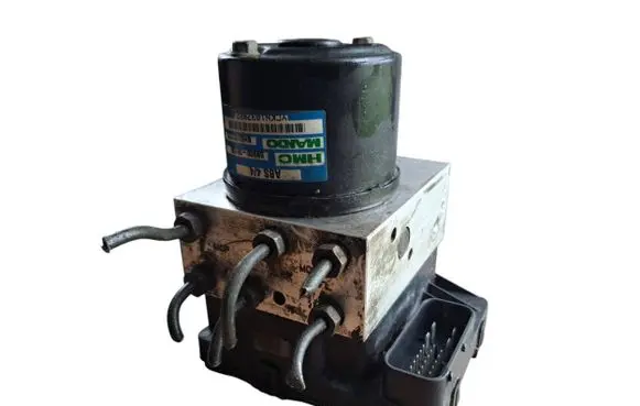 Hyundai Santa Fe ABS Pump 5890026150 9566026500