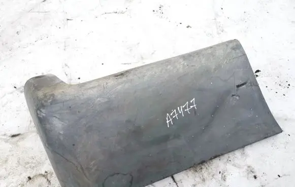 Rear bumper corner part panel trim