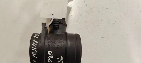 Volkswagen Bora Mass air flow meter 0281002757 038906461C