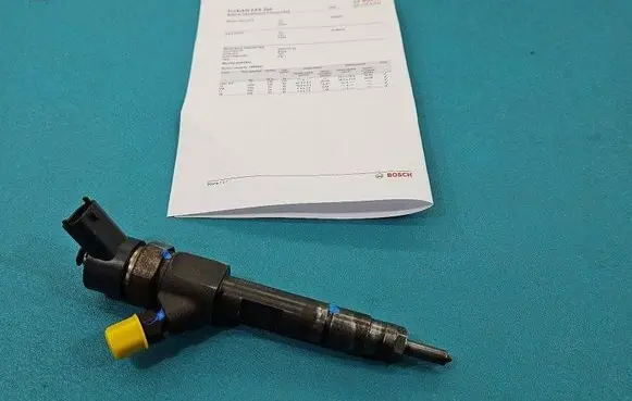 Fuel injector