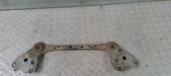 Nissan Juke I F15 Front subframe 8200277203 DT24