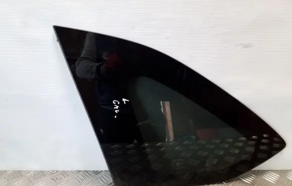 Honda FR-V Rear side window
