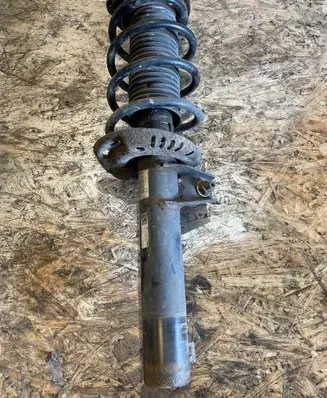 Volkswagen Golf VI Front shock absorber/damper 1T0413031HN