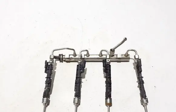 BMW X6 G06 Fuel main line pipe 7852403