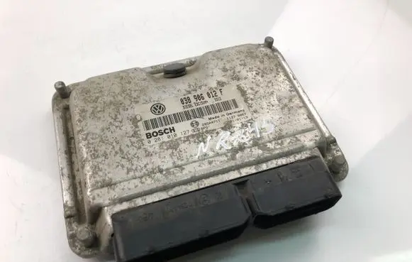 Volkswagen Transporter - Caravelle T4 Engine control unit/module 038906012F