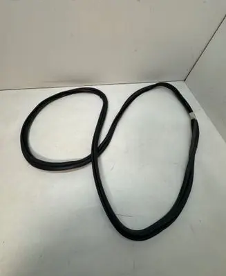 Land Rover Range Rover Evoque L551 Trunk rubber seal (body) K8D241608AD