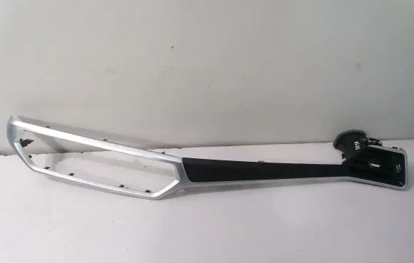 BMW 3 G20 G21 Dashboard glove box trim 9891750