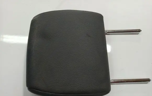 Opel Zafira B Front seat headrest 