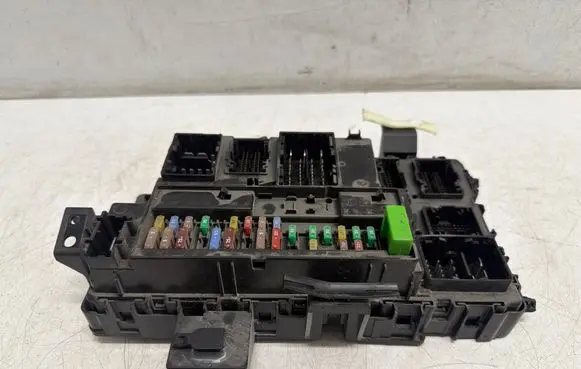 Ford Transit VII Fuse module KK3T15604 A2C766861070000 20291297348844