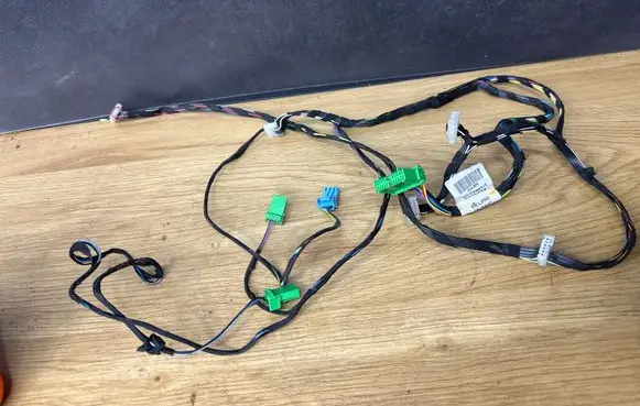 Volvo V70 Other wiring loom 90044411