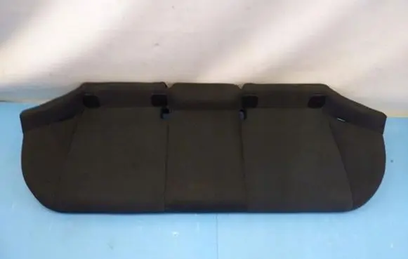 BMW X3 E83 Second row seats 