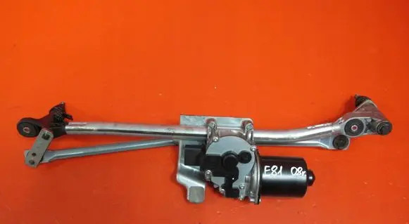 BMW 1 E81 E87 Front wiper linkage and motor 7193036