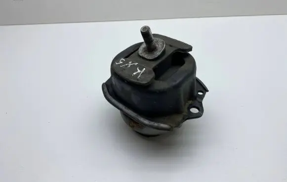 BMW X5 E70 Engine mount bracket 6795416 P679541602 P6795416