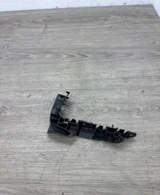 Audi A3 S3 8V Front bumper mounting bracket 8V3807183B
