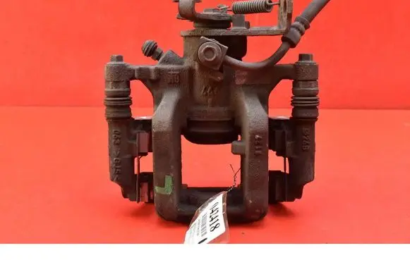 Opel Mokka X Rear brake caliper 
