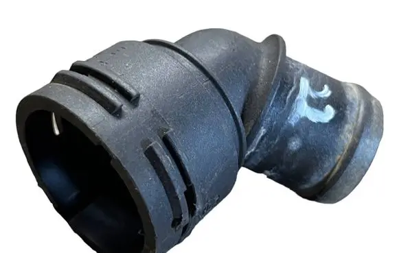 Volkswagen PASSAT B6 Engine coolant pipe/hose 6Q0122291E