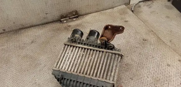Toyota Avensis T250 Intercooler radiator 