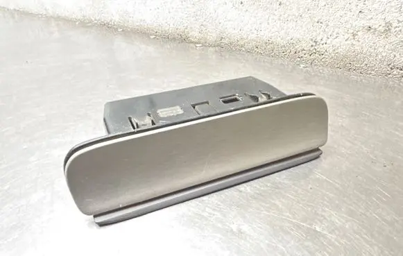 Saab 9-5 Ashtray trim (front) 5331269 5331251