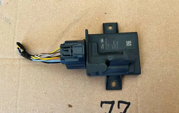 Jaguar XF X260 Fuel injection pump control unit/module FK729D370AD 60310486 SWJRLRB06