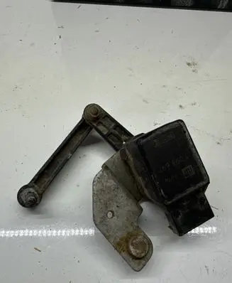 BMW 5 E60 E61 Headlight/headlamp level sensor 1093697 221103