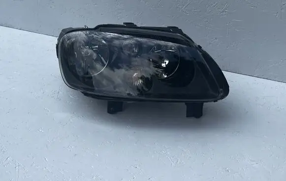 Volkswagen Caddy Headlight/headlamp