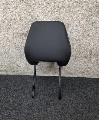 Renault Captur II Front seat headrest 
