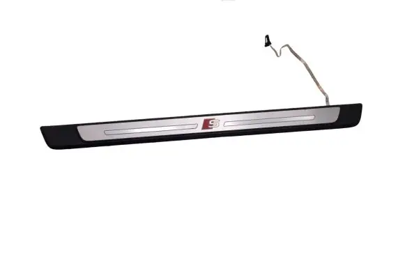 Audi A5 Front sill trim cover 8W0947418A 575734