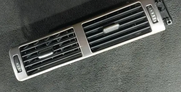 Audi A6 S6 C5 4B Dash center air vent grill 4B1820951