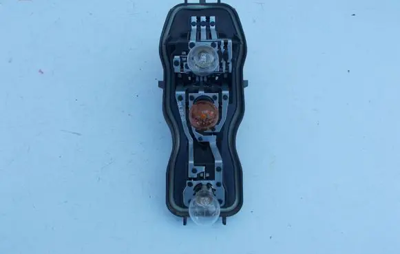 Renault Scenic II - Grand scenic II Tail light bulb cover holder 164229