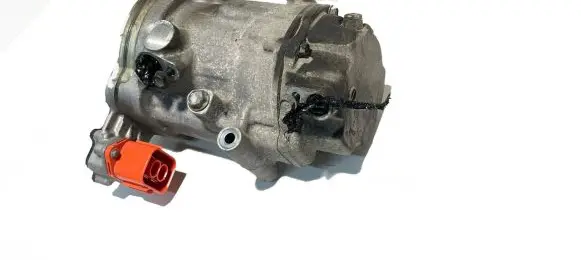 Nissan Leaf II (ZE1) Air conditioning (A/C) compressor (pump) 926005SA1A 25788 0424000510