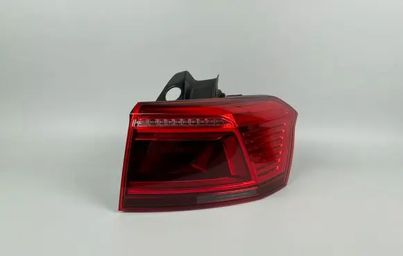 Volkswagen PASSAT B8 Rear/tail lights 3G9945208N 3G9945208 81870231