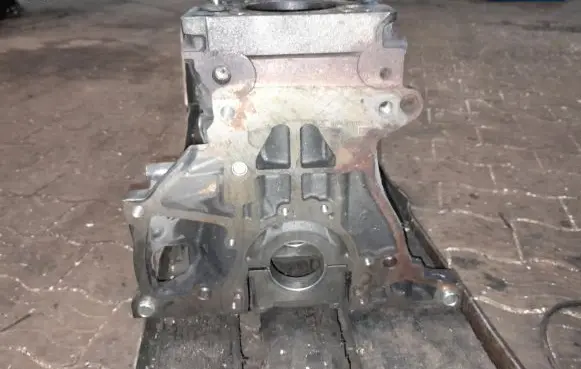 Volkswagen Golf VI Engine block DGD046508 CAY