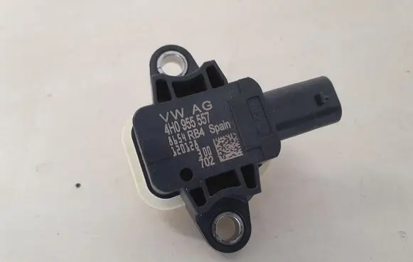Audi A6 S6 C7 4G Airbag deployment crash/impact sensor 4H0955557