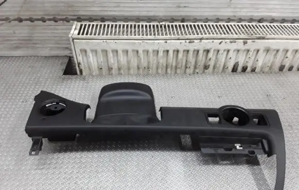 Volkswagen PASSAT B6 Dashboard lower bottom trim panel 3C1857200D
